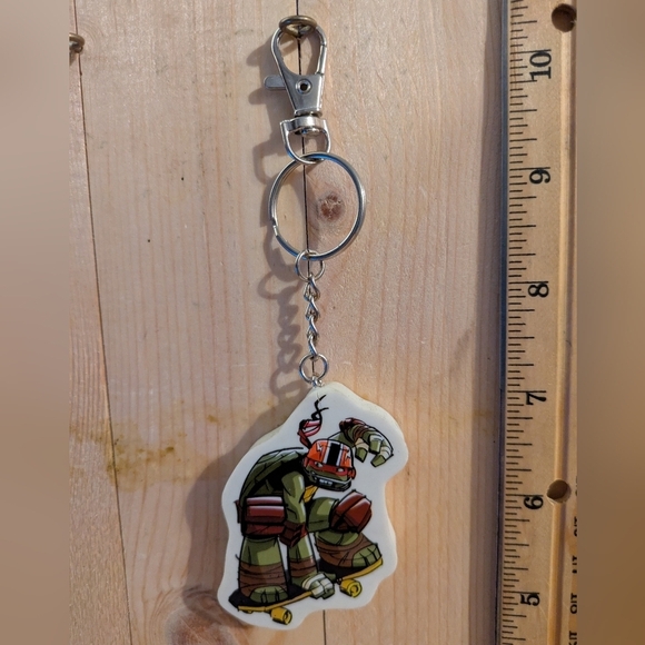 Teenage Mutant Ninja Turtles Keychain - Picture 2 of 4
